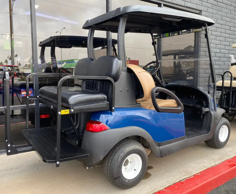 2018 CLUB CAR PRECEDENT 4 PASSENGER ELECTRIC GOLF CART WITH BRAND NEW 50AH LITHIUM BATTERY!