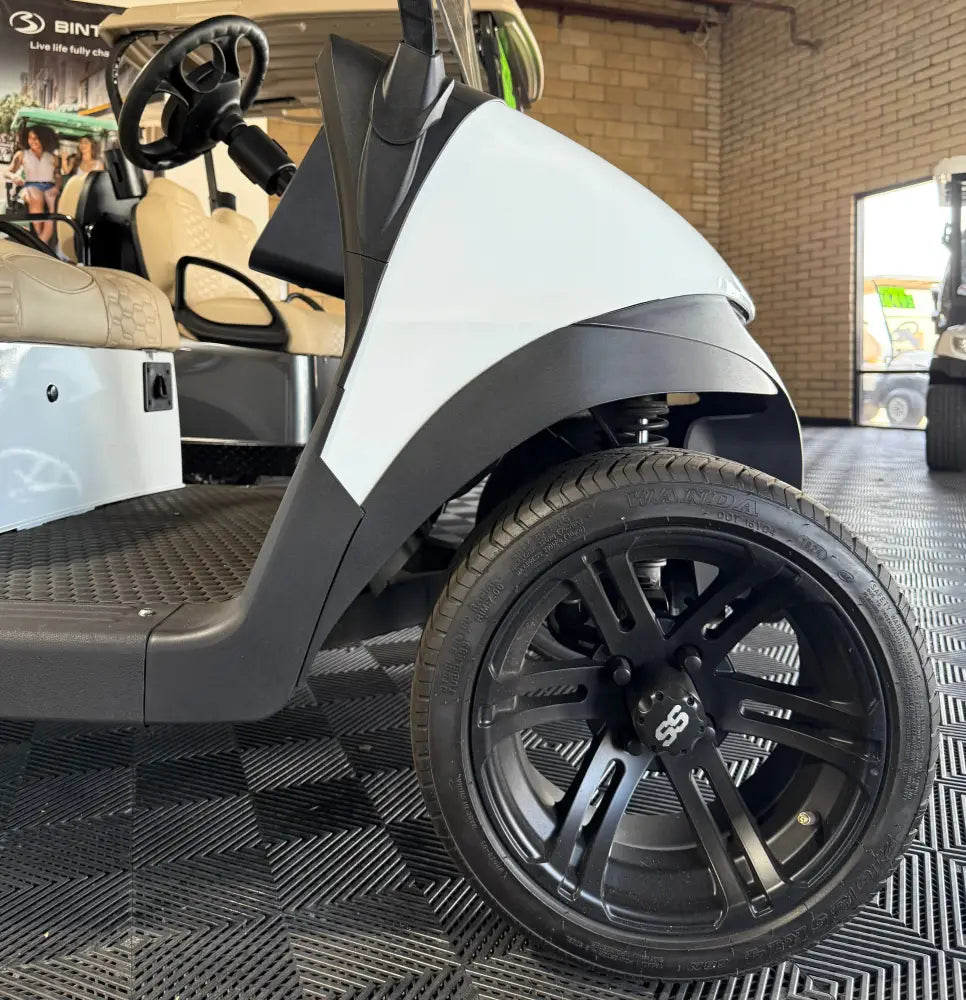 2024 E-Z-GO RXV Elite 4 Passenger Golf Cart w/ Lithium Battery